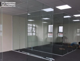 Đơn vị thi công làm cửa kính cường lực tại Gò Vấp uy tín, chất lượng, thẩm mỹ