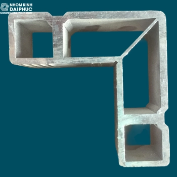 Ke ép góc khung bao cửa sổ mở nhôm Xingfa hệ 55 C3318