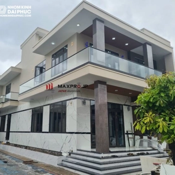 Lan Can Kính Không Trụ Tay Vịn Nhôm Maxpro