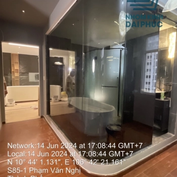 Nhôm Kính Đại Phúc Thi Công Vách Kính Cường Lực Phòng Tắm Sang Trọng Tại Quận 7