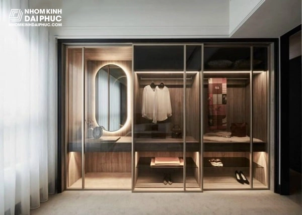 Mẫu tủ áo cánh kính