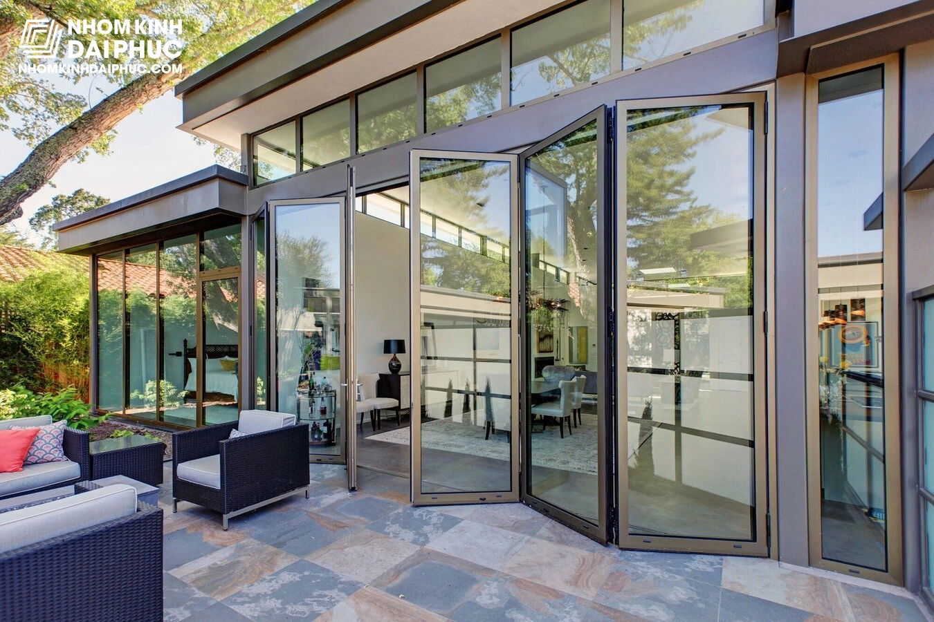 Cửa Lùa Xếp Nhôm Maxpro