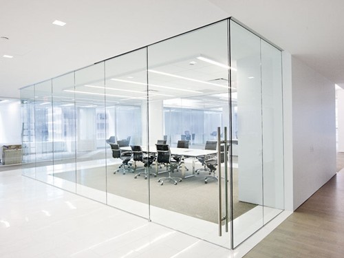 Ưu điểm của kính trong xây dựng