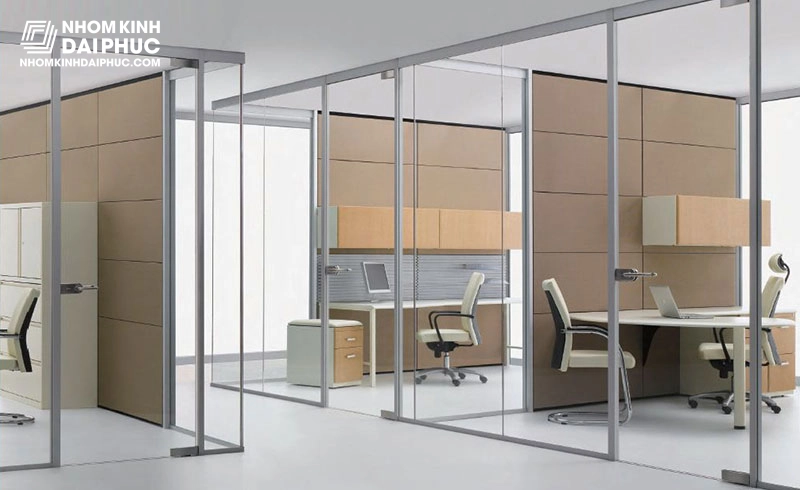 Vách Ngăn Kính Văn Phòng