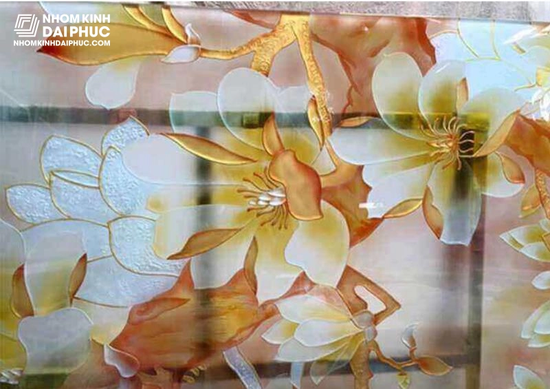 Mẫu kính hoa văn