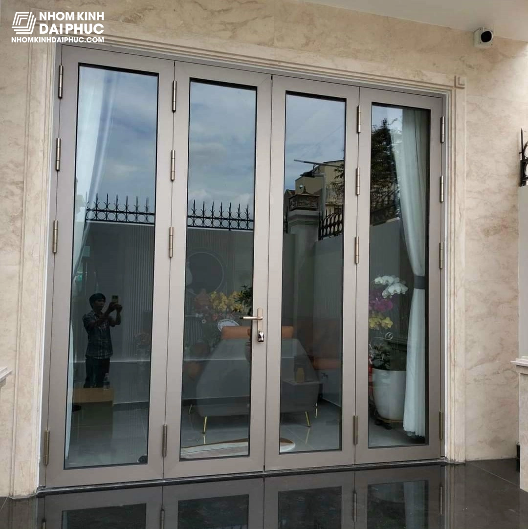 Cửa đi 4 cánh nhôm Maxpro hệ 55