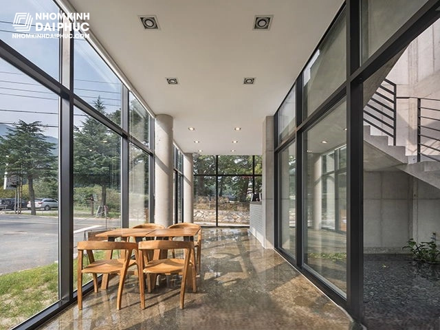 Vách Nhôm Kính Xingfa Mặt Tiền